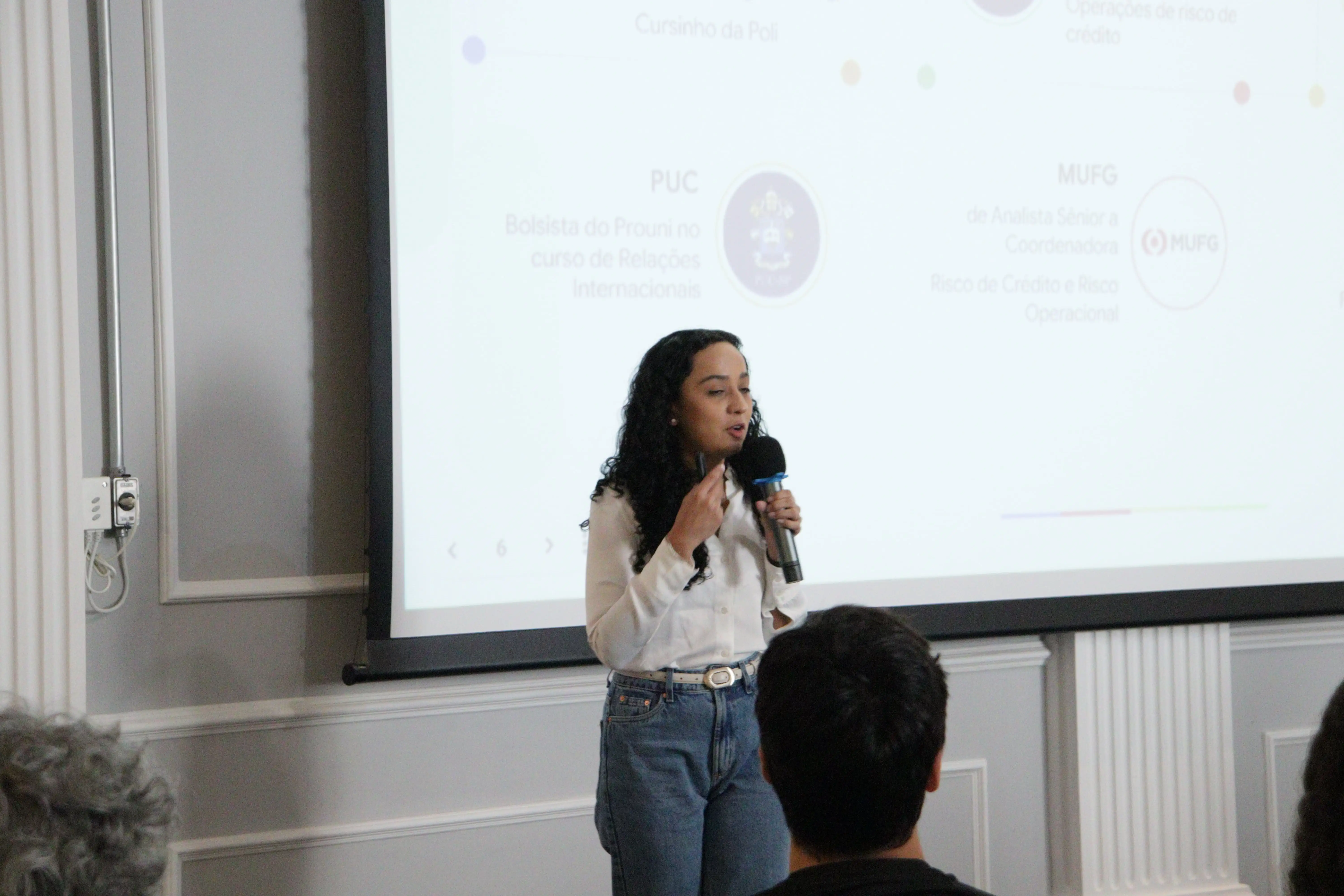 Palestra-Thais-_5_-min.webp